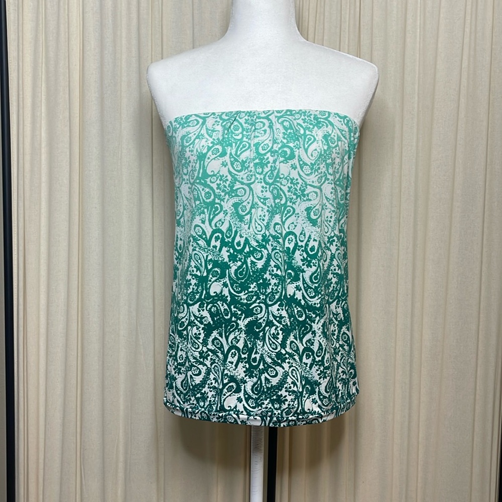 THE LIMITED- OMBRÉ PAISLEY TUBE TOP SIZE MEDIUM WITH BUILT IN BRA